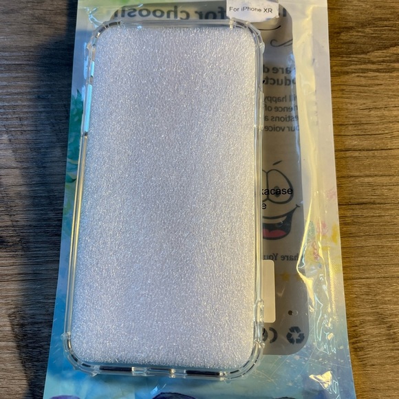 3/$15 New IPhone XR Clear Winter Snowman Christmas Phone Case - Picture 4 of 4